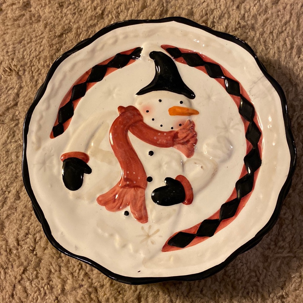 Set of 3 holiday snowman plates